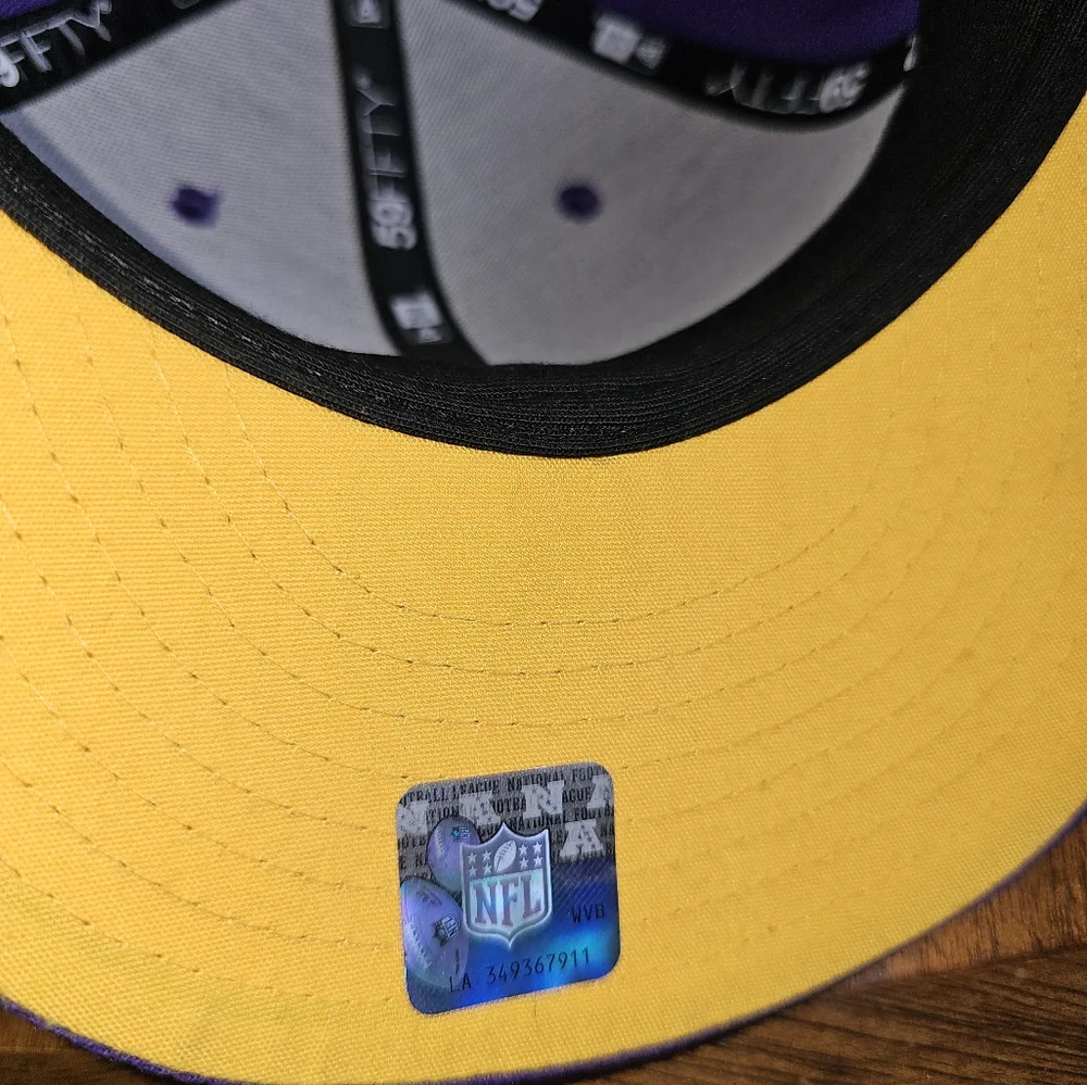 Minnesota Vikings New Era NFL On Field 59FIFTY Cap Purple Fitted Hat‎ Size 7 1/4